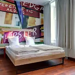 Urban House Copenhagen by MEININGER