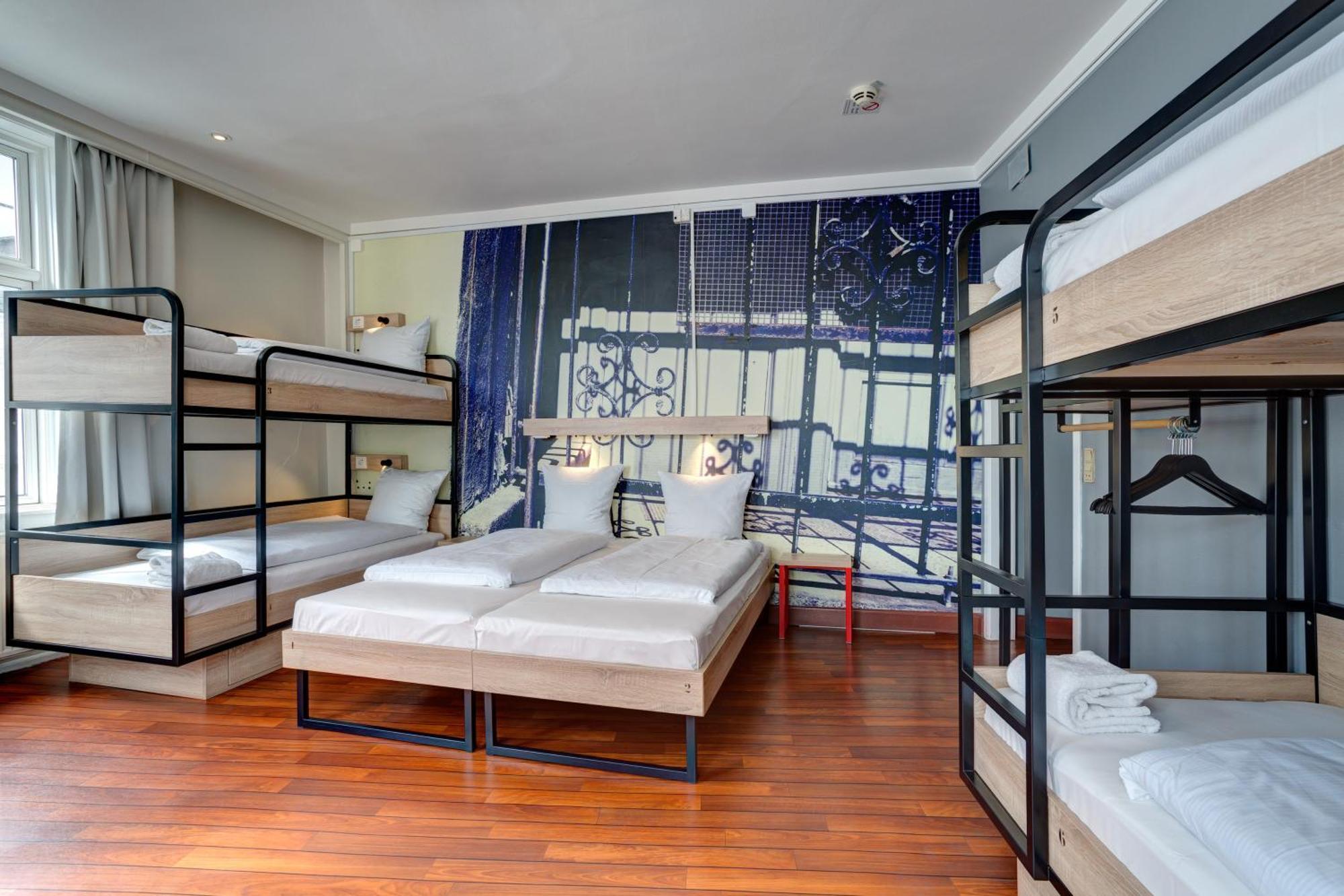 Urban House By Meininger Hostel